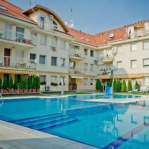 relax-beach-apartman.hotels-hajduszoboszlo-hungary.com/
